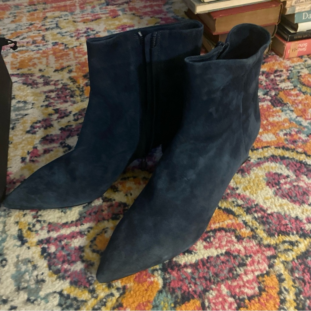 Theory Frozen Blue Suede Ankle Boots NWT Size 41 (US 11 or 10 1/2)